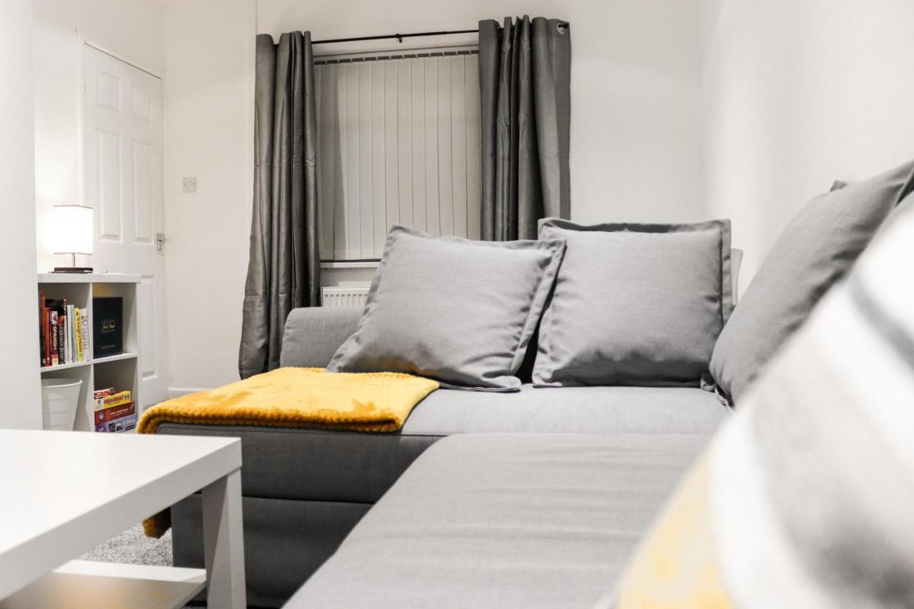 Stylish - Modern - Serviced Accommodation - In The Heart Of Northumberland Ashington  Bagian luar foto